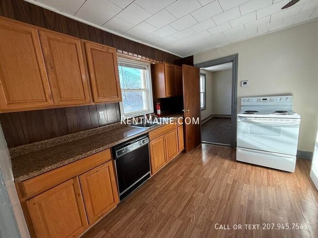 Building Photo - 600 S Main St Unit 5