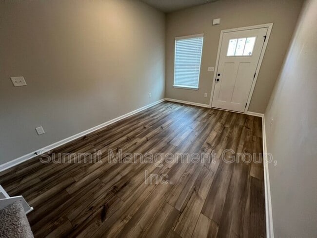 Photo - 130 Skipjack Ct