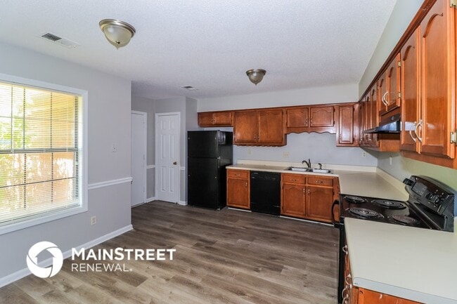 Photo - 8257 River Creek Cove