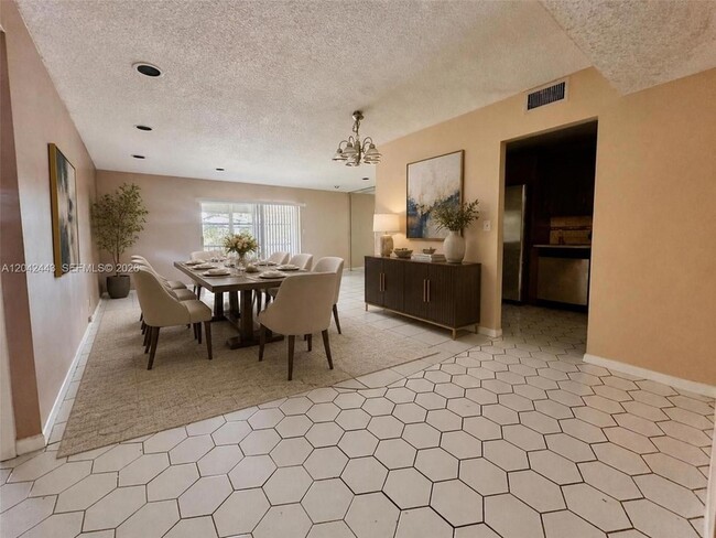 Photo - 3360 Spanish Moss Terrace Unidad 206