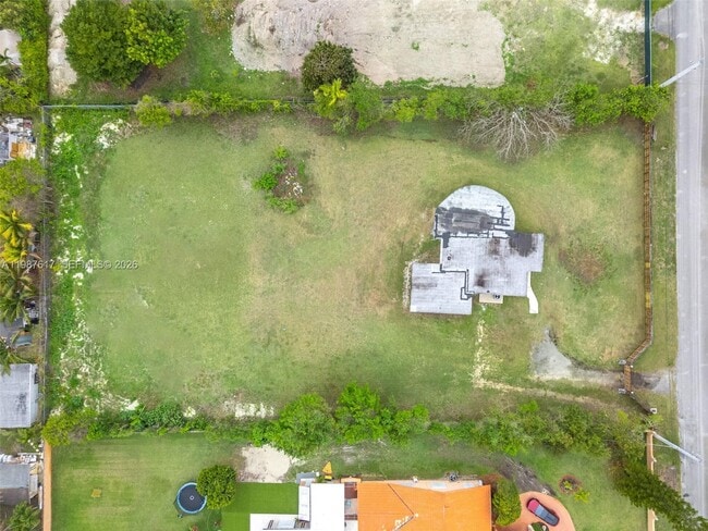 Photo - 9840 SW 60th St