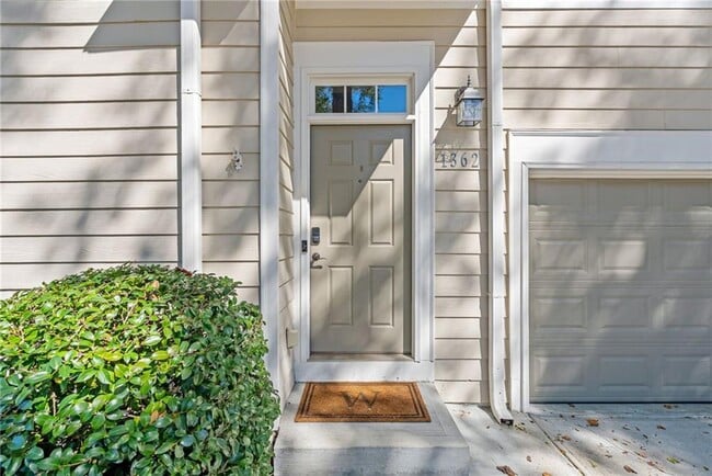Photo - 1362 Cartecay Dr NE