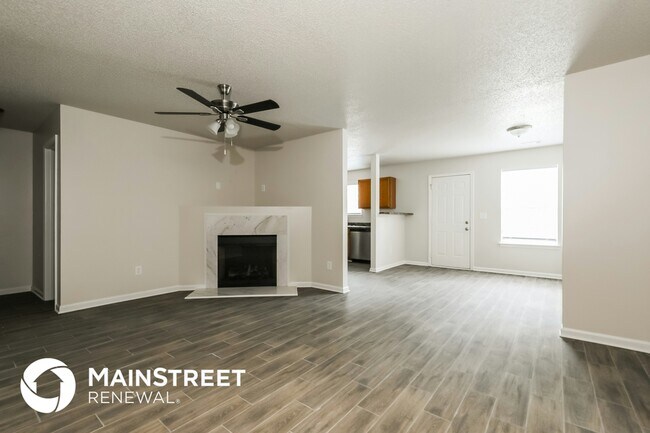 Photo - 5280 Hanover St