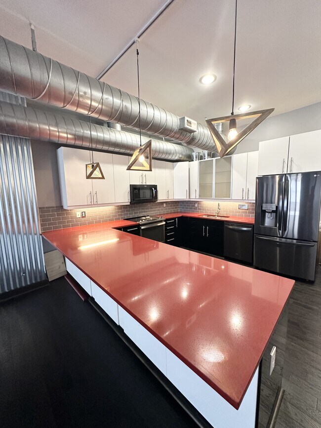 Photo - 808 Madison Ave