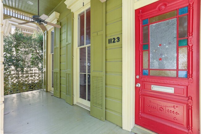 Photo - Gorgeous Garden Home w/ Driveway, Back Pat...