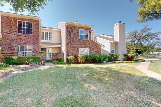 Photo - 846 Creekside Dr