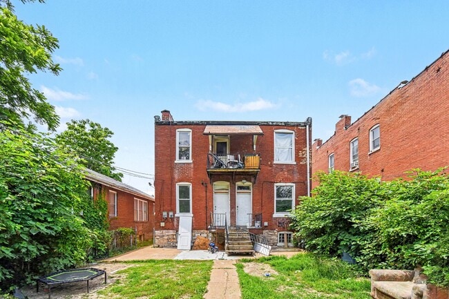 Building Photo - 3630 Hydraulic Ave Unit 1