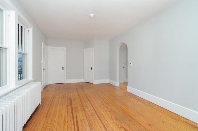 Photo - 150 Riddle Rd