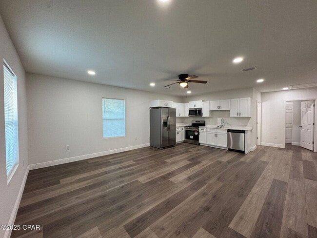 Photo - 148 Claire Ave Unit A