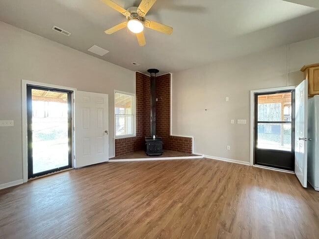 Photo - South Hill Home For Rent!!