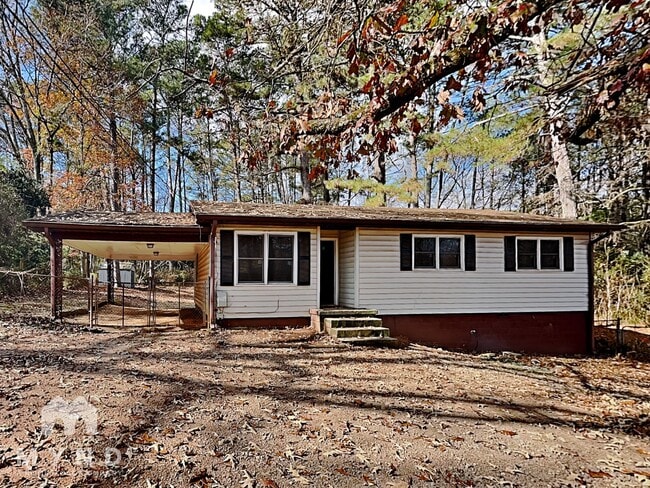 Building Photo - 425 Stephenson Rd