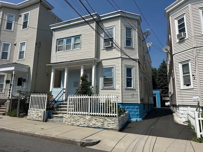 Photo - 80 Maverick St Unit 1
