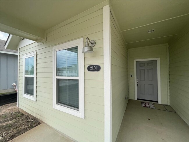 Photo - 2801 Winding Creek Rd