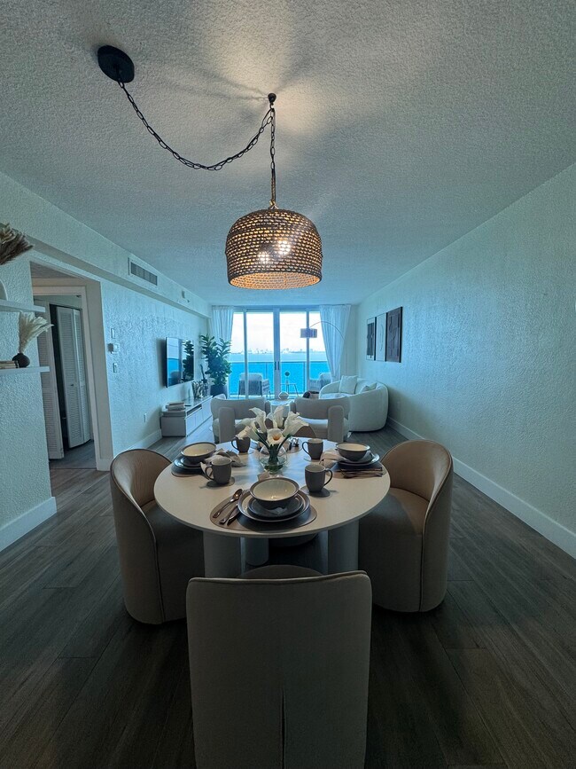 Photo - 1275 NE 79th St Unidad 811