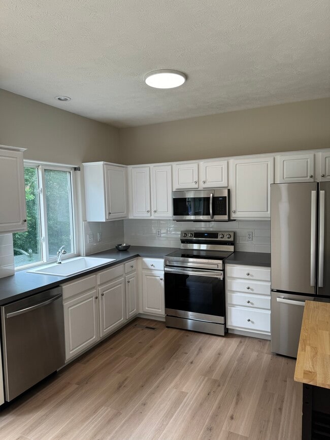 All new appliances - 4418 S 178th St