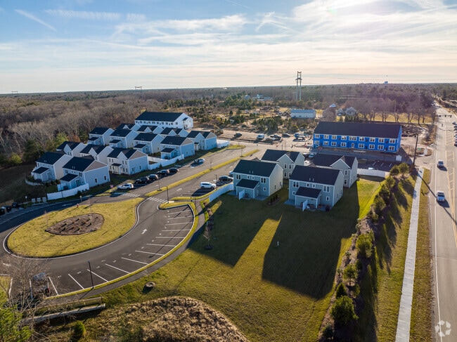 Building Photo - Carver Landing Rental
