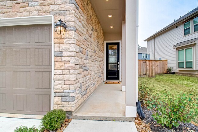 Photo - 617 Aspen Falls Ct