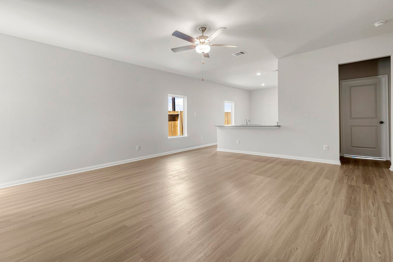 Photo - 6406 Winter Elm St