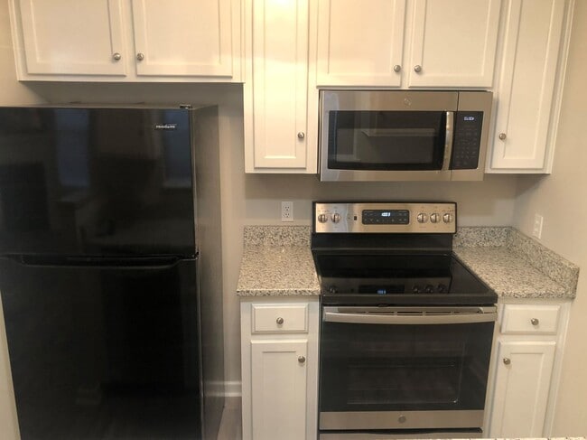 Photo - 121 Palm Dr Unit 1