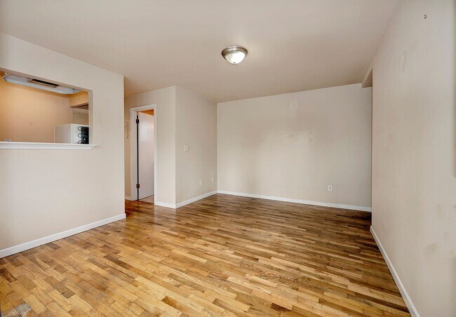 Photo - One Bed/One Bath Seattle Apartment Unit 800