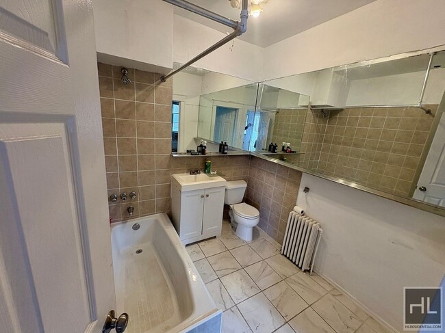 Photo - BAISLEY AVENUE, BRONX Unit 1