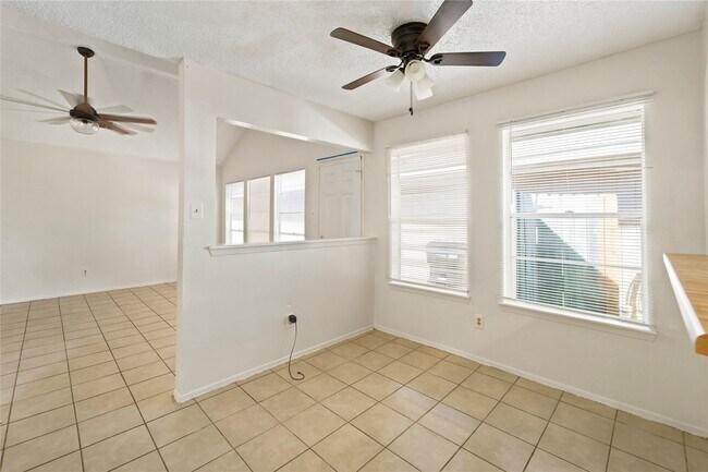 13619 Tanvern Ln
