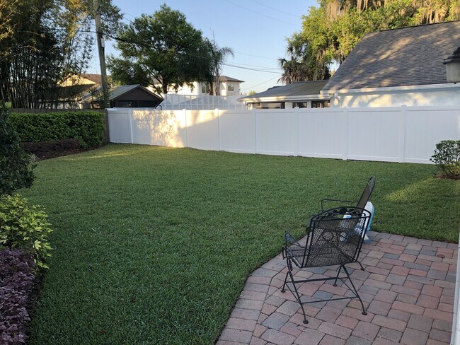 Photo - 426 E Harding St