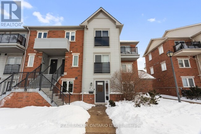 Photo - 4620 Guildwood Way
