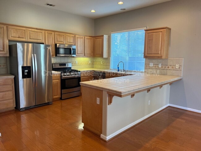 Photo - 4725 Dandelion Loop