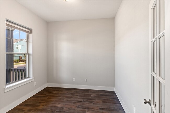 Photo - 18547 First Landing Drive