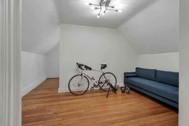 Photo - 511 Angell St Apartment Unit 4