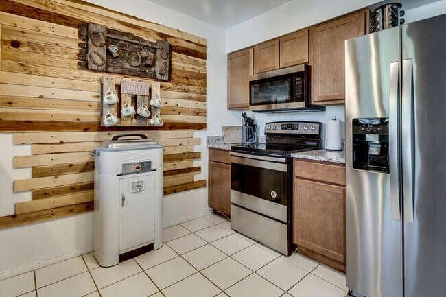 Photo - 12602 N 105th Ave