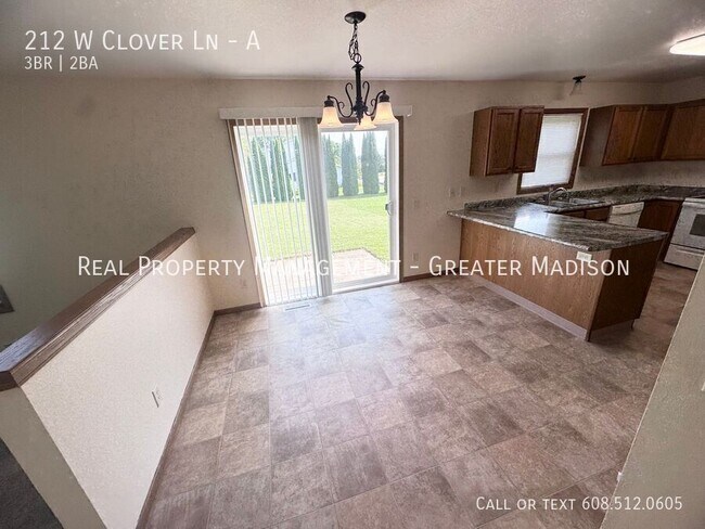 Photo - 212 W Clover Ln Unidad A