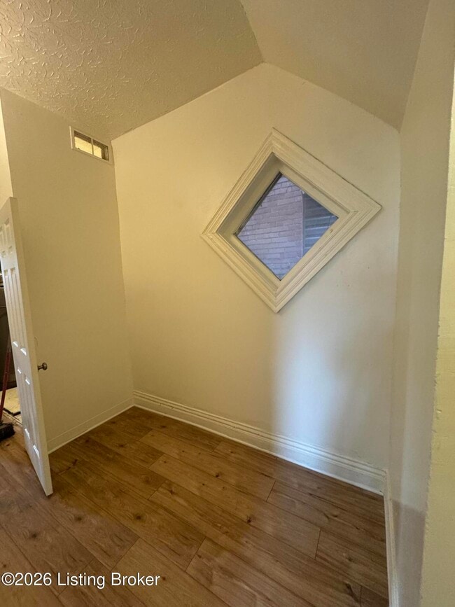 Photo - 3860 Southern Pkwy