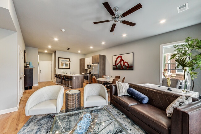 Photo - 5117 S Kenwood Ave Unit 102