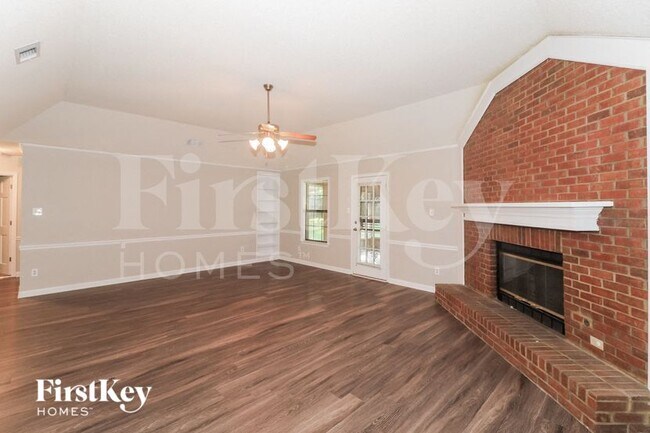 Photo - 514 Fletcher Rd