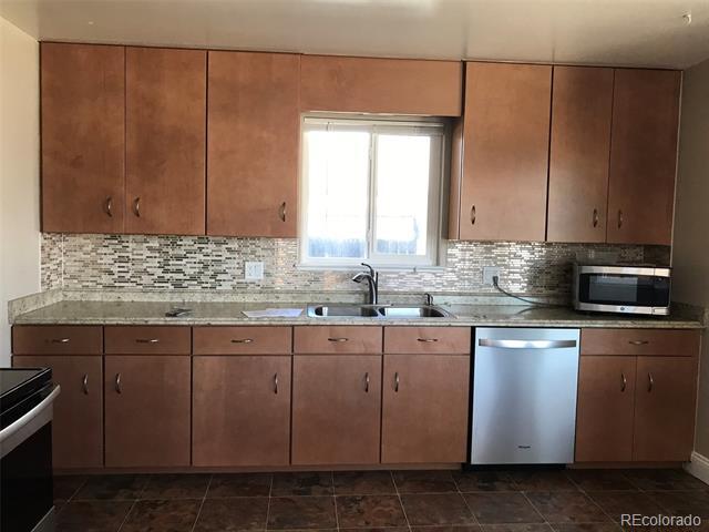 Photo - 739 S Krameria St
