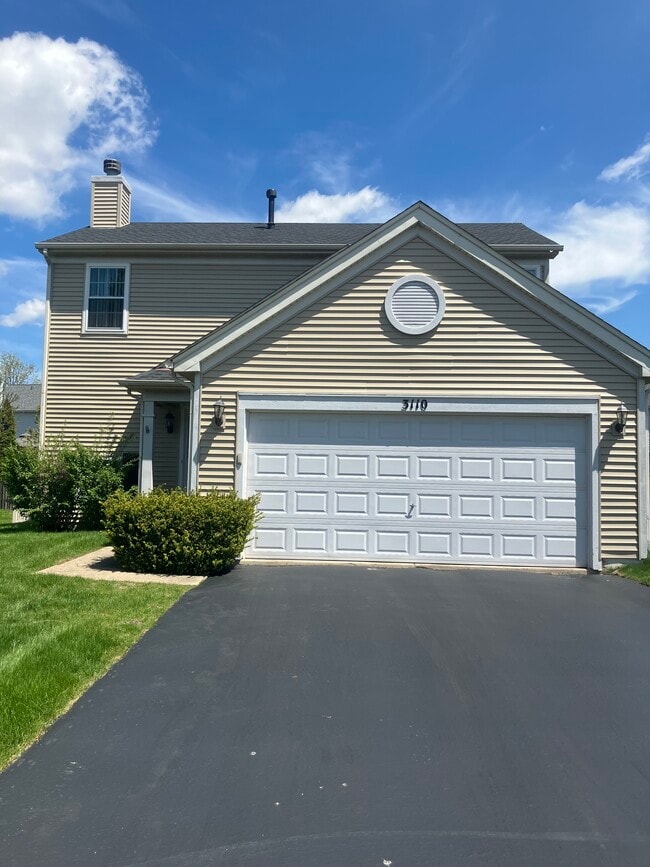 Building Photo - 3110 Shenandoah Dr