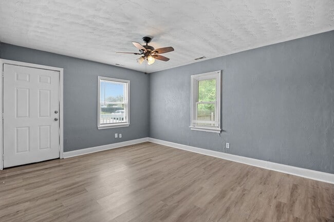 Photo - 2321 Columbus Ave
