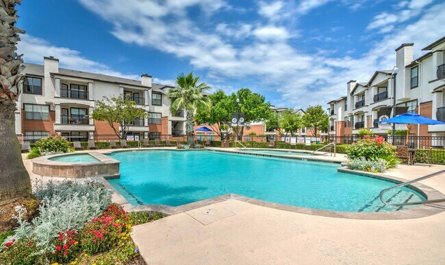 The Barons Apartments For Rent In Mesquite Tx Forrent Com