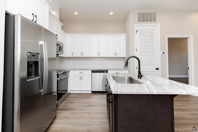 Photo - 1009 Northside Dr