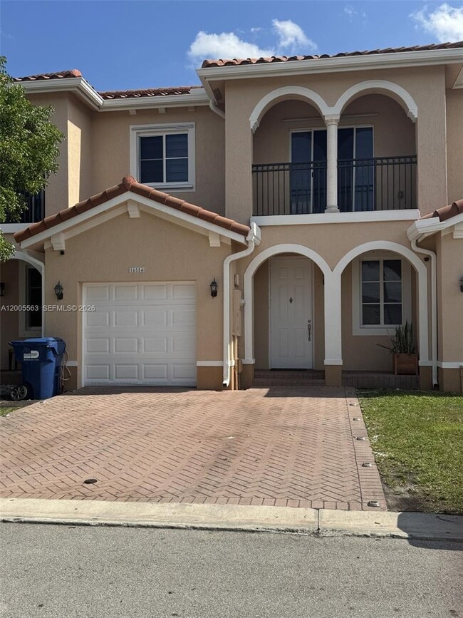 Building Photo - 16554 SW 71st Terrace
