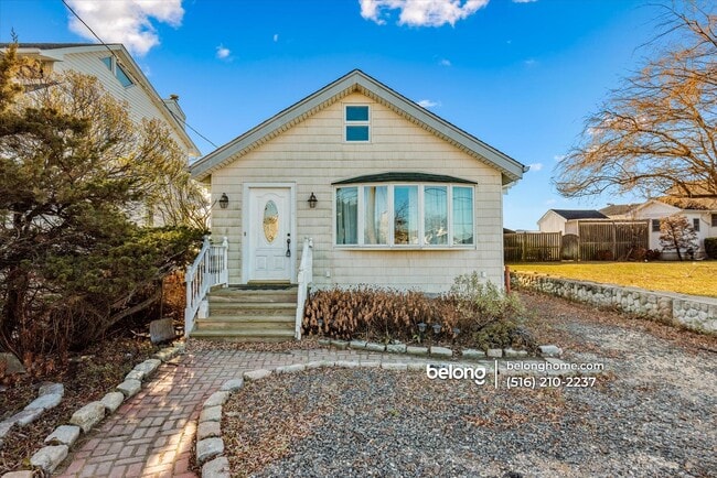 Photo - 2 Pirates Cove