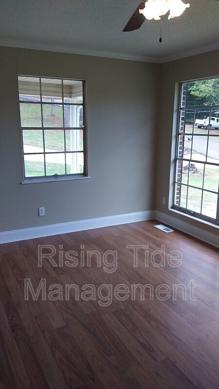 Photo - 1109 Arcadia Cir