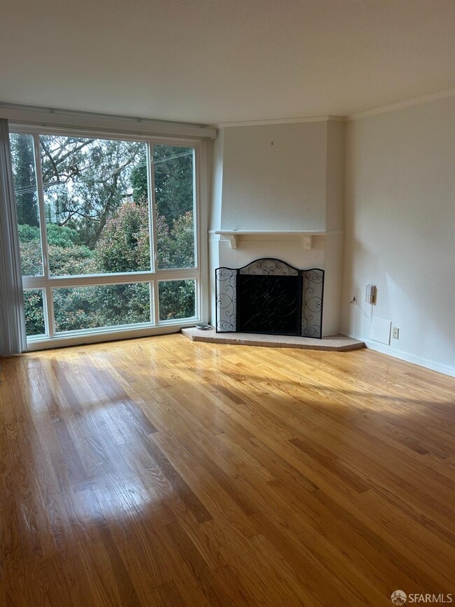 Photo - 255 Molimo Dr