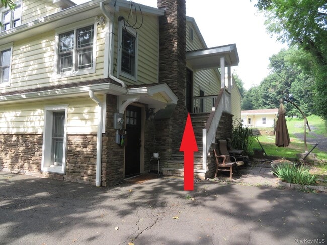 Photo - 329 Strawtown Rd