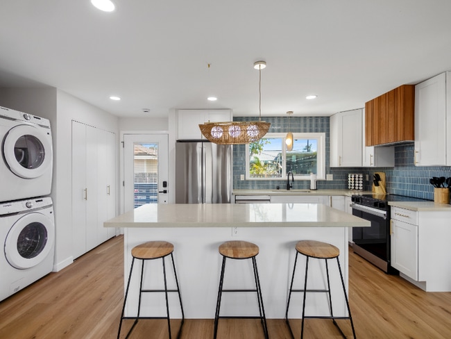 Photo - 338 Kalama St