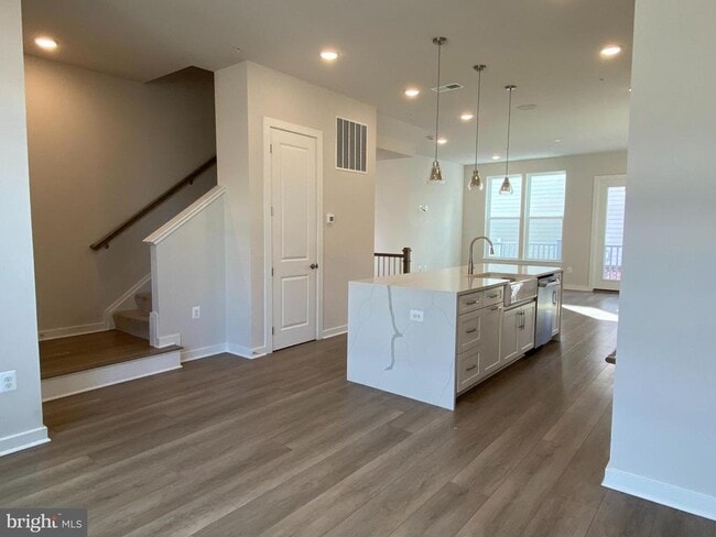 Photo - 16356 Columbus Ave