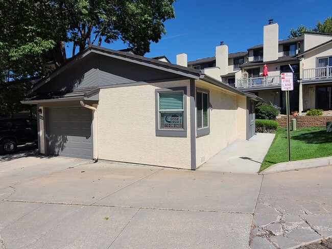 Photo - Townhome - 2 bedrooms, 1 bathroom & 1 car garage - A/C will be installed!! NO PETS ALLOWED!