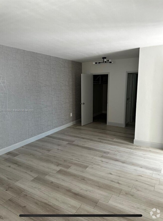 Building Photo - 1260 Drexel Ave Unit 7 Rental